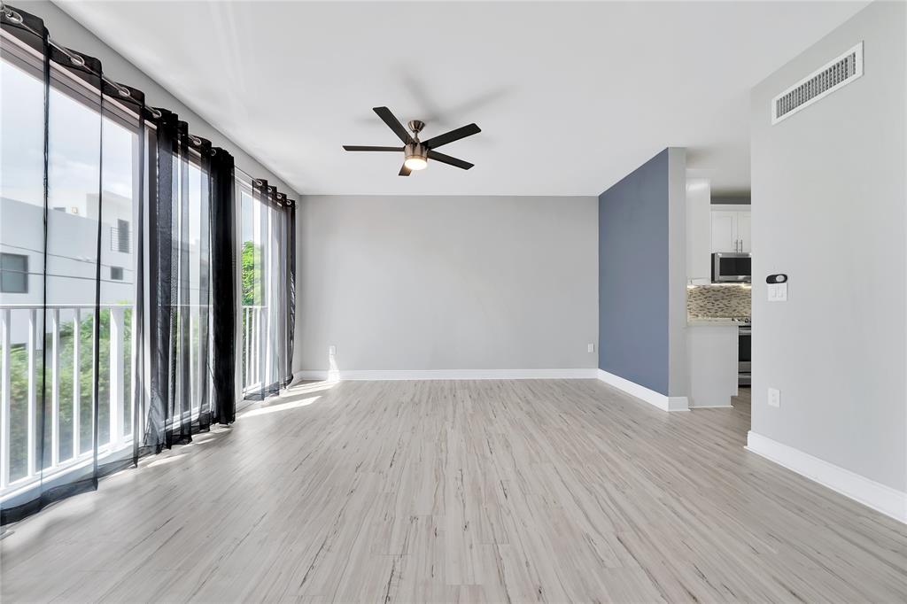 2725 Northeast 8th Avenue, Unit 113 Wilton Manors, FL 33334 - Photo 16 of 72