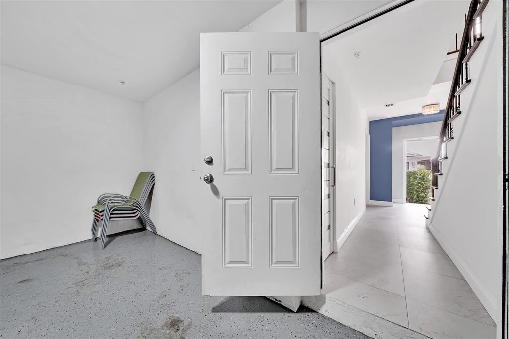 2725 Northeast 8th Avenue, Unit 113 Wilton Manors, FL 33334 - Photo 59 of 72