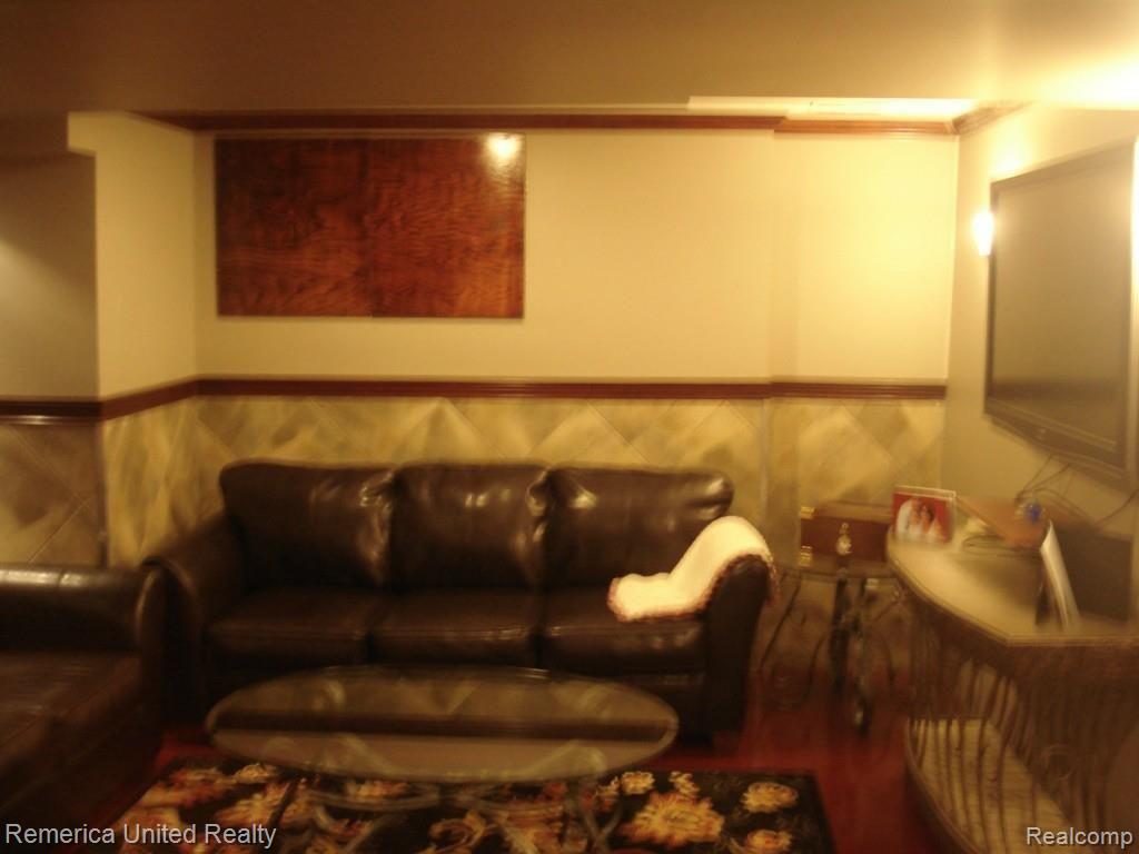 49816 Potomac Road Canton, MI 48188 - Photo 40 of 44 POTOMAC 009.jpg