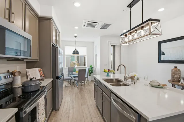 $799,000 | 2878 Derbyline Lane, Alameda, CA 94501