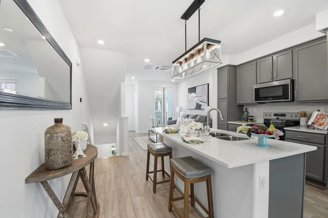 $799,000 | 2878 Derbyline Lane, Alameda, CA 94501