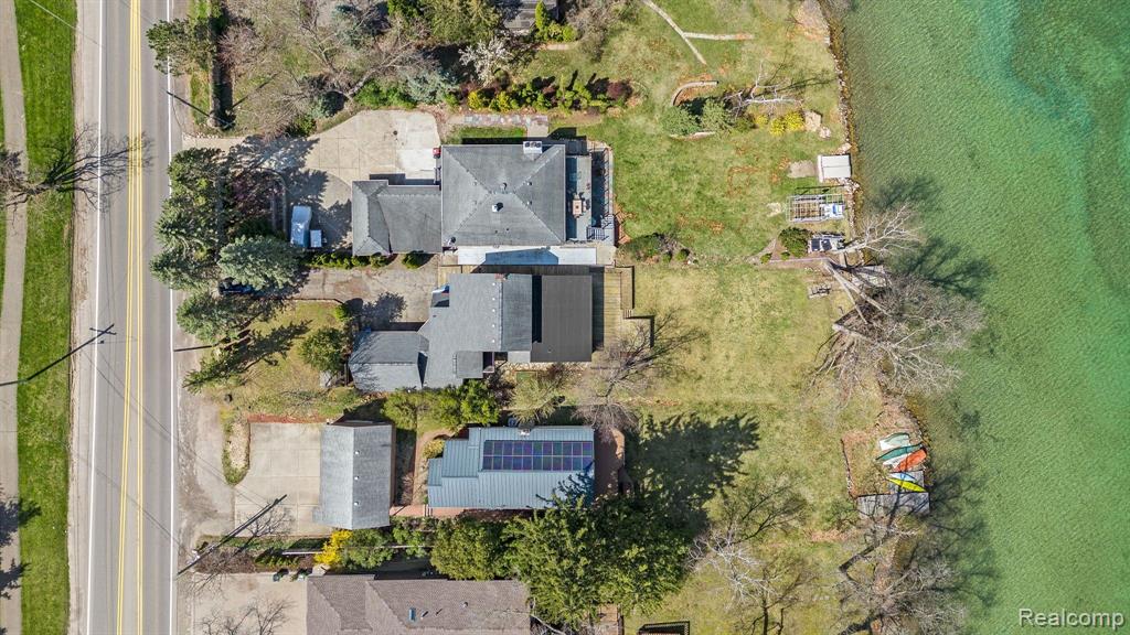 6320 Commerce Road West Bloomfield, MI 48324 - Photo 8 of 18