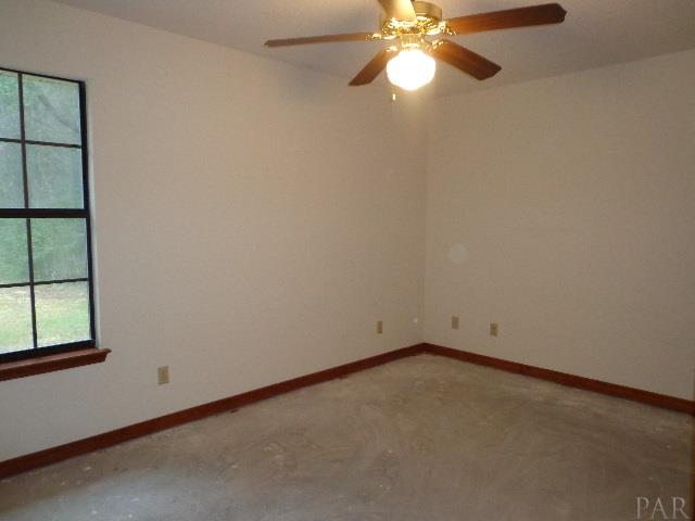 5085 Pine Berry Road Milton, FL 32583 - Photo 22 of 40 Gallery Image 22