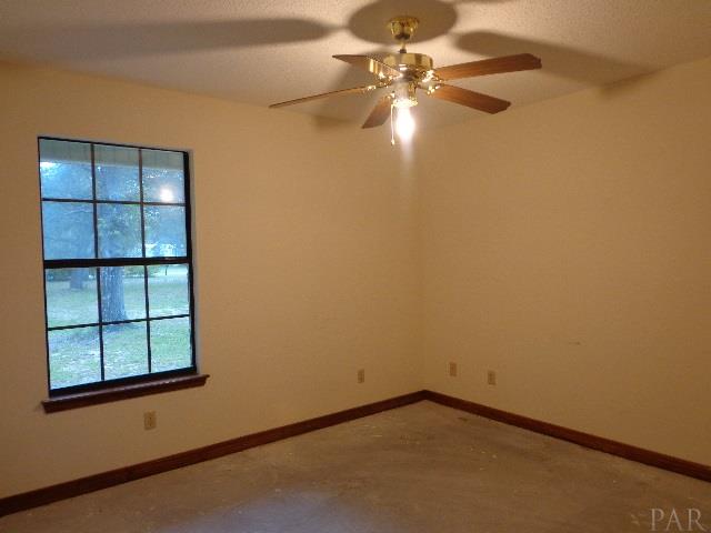 5085 Pine Berry Road Milton, FL 32583 - Photo 24 of 40 Gallery Image 24