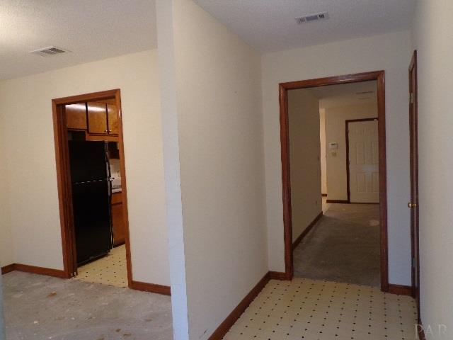 5085 Pine Berry Road Milton, FL 32583 - Photo 4 of 40 Gallery Image 4