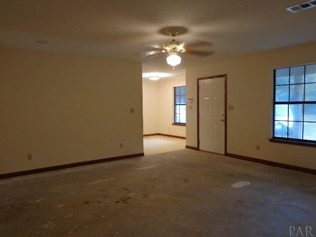 5085 Pine Berry Road Milton, FL 32583 - Photo 7 of 40 Gallery Image 7