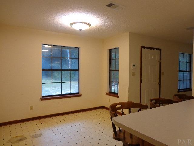5085 Pine Berry Road Milton, FL 32583 - Photo 9 of 40 Gallery Image 9