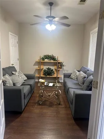 $1,950 | 3352 Chastain Gardens Drive Northwest, Kennesaw, GA 30144