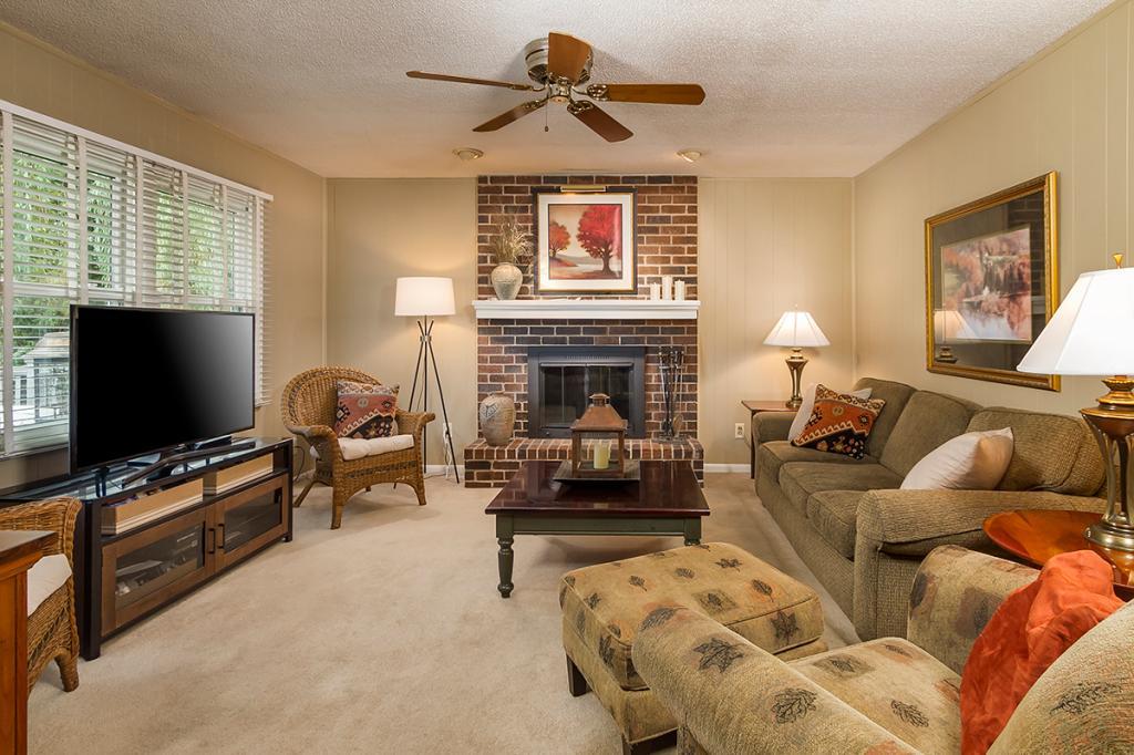 13301 Stone Road Minnetonka, MN 55305 - Photo 12 of 32 Gallery Image 12