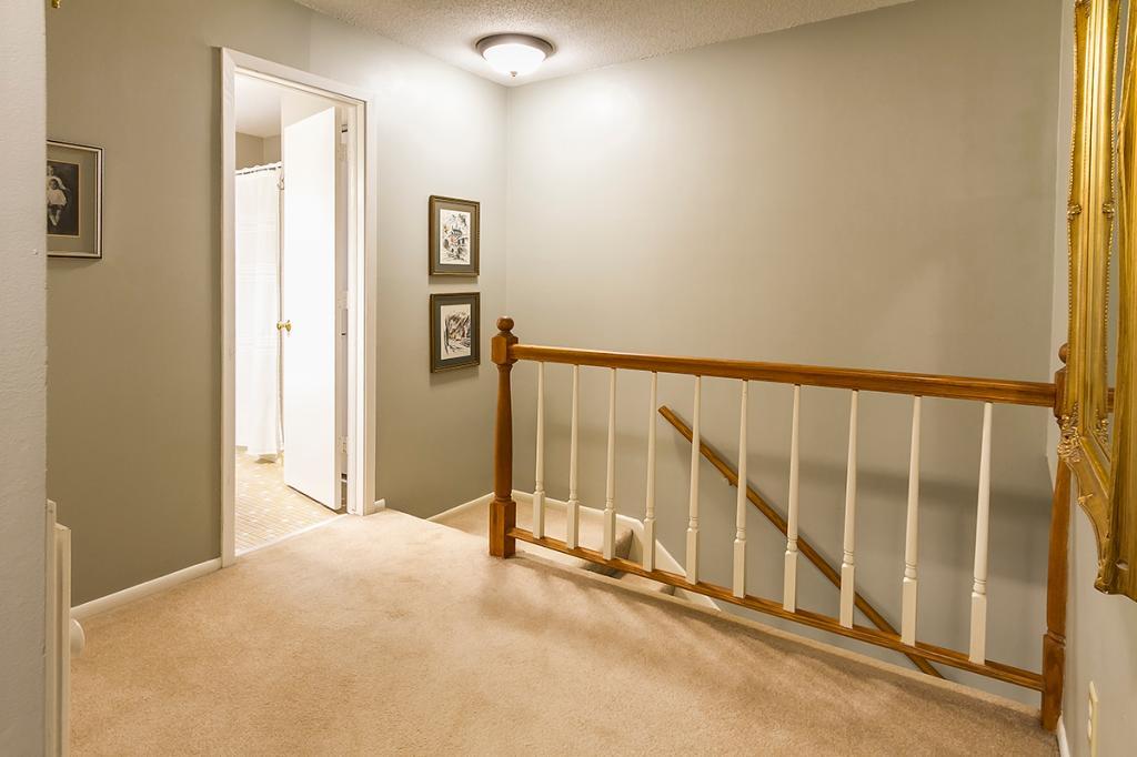 13301 Stone Road Minnetonka, MN 55305 - Photo 16 of 32 Gallery Image 16