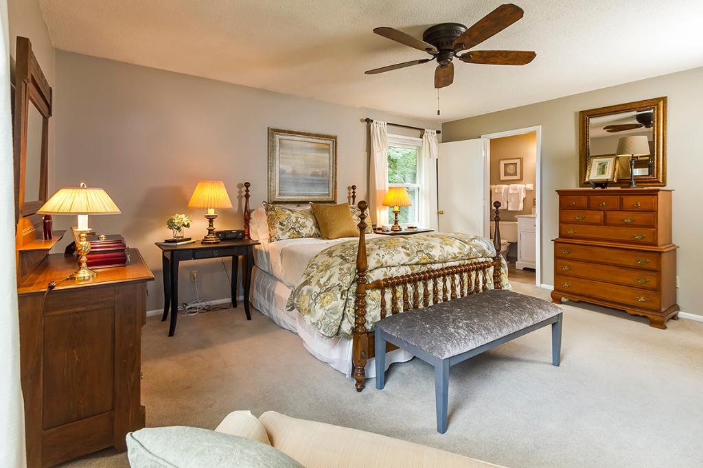 13301 Stone Road Minnetonka, MN 55305 - Photo 19 of 32 Gallery Image 19