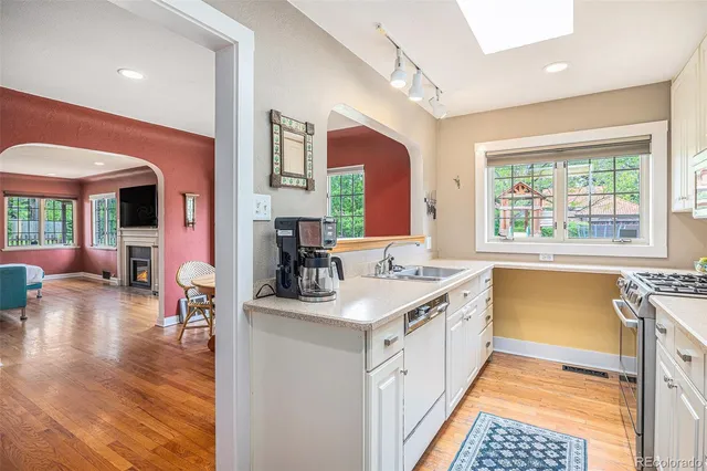 $659,900 | 1900 Magnolia Street, Denver, CO 80220