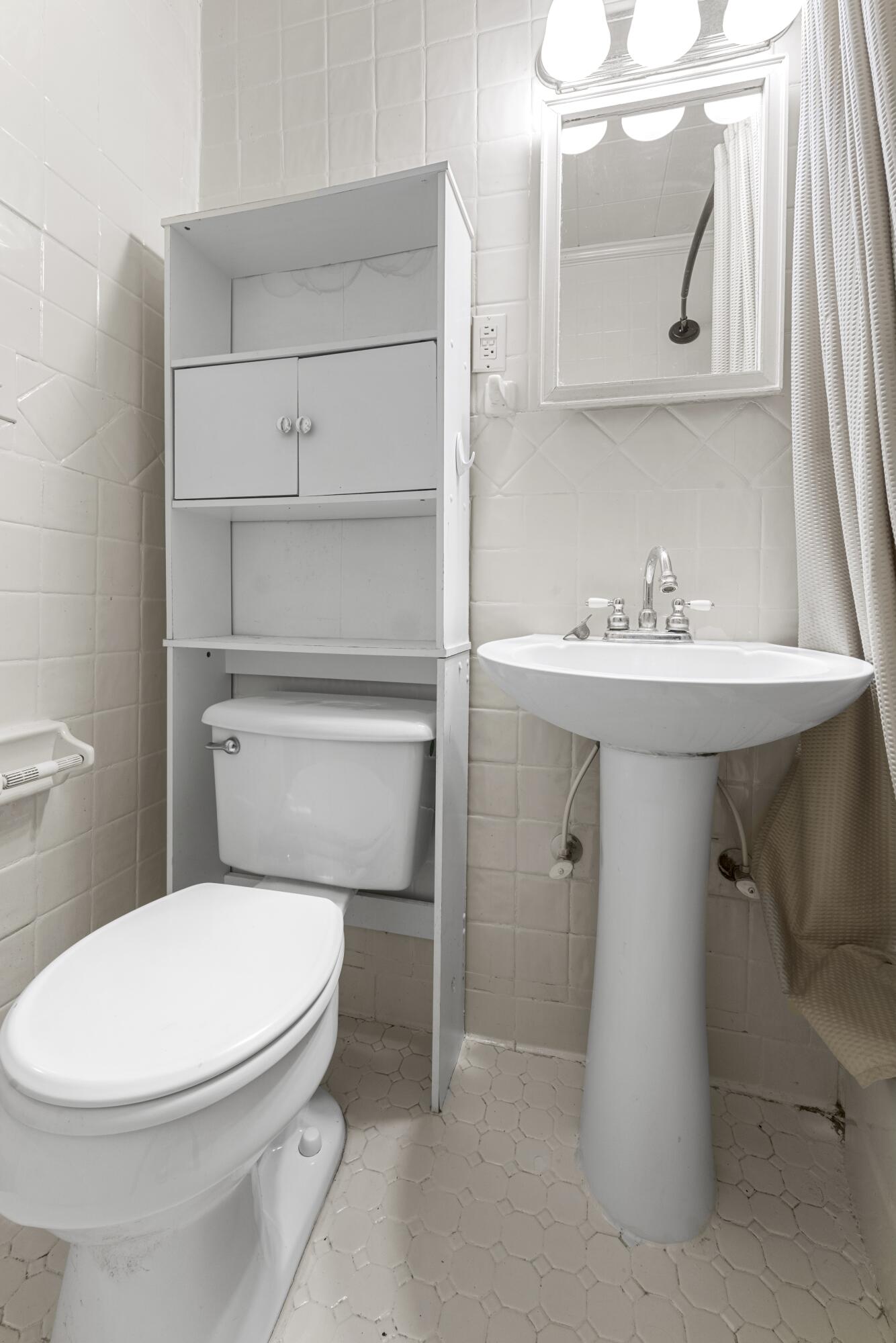 324 Dixie Street Crestview, FL 32536 - Photo 17 of 34 E79A8576