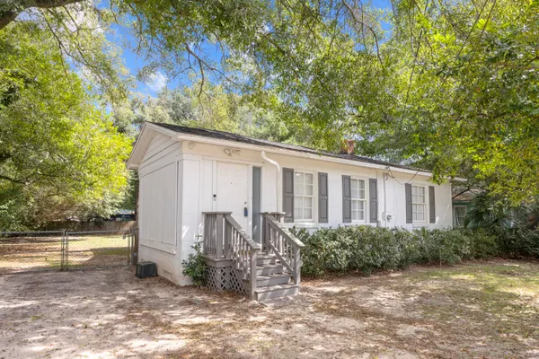 $180,000 | 324 Dixie Street, Crestview, FL 32536