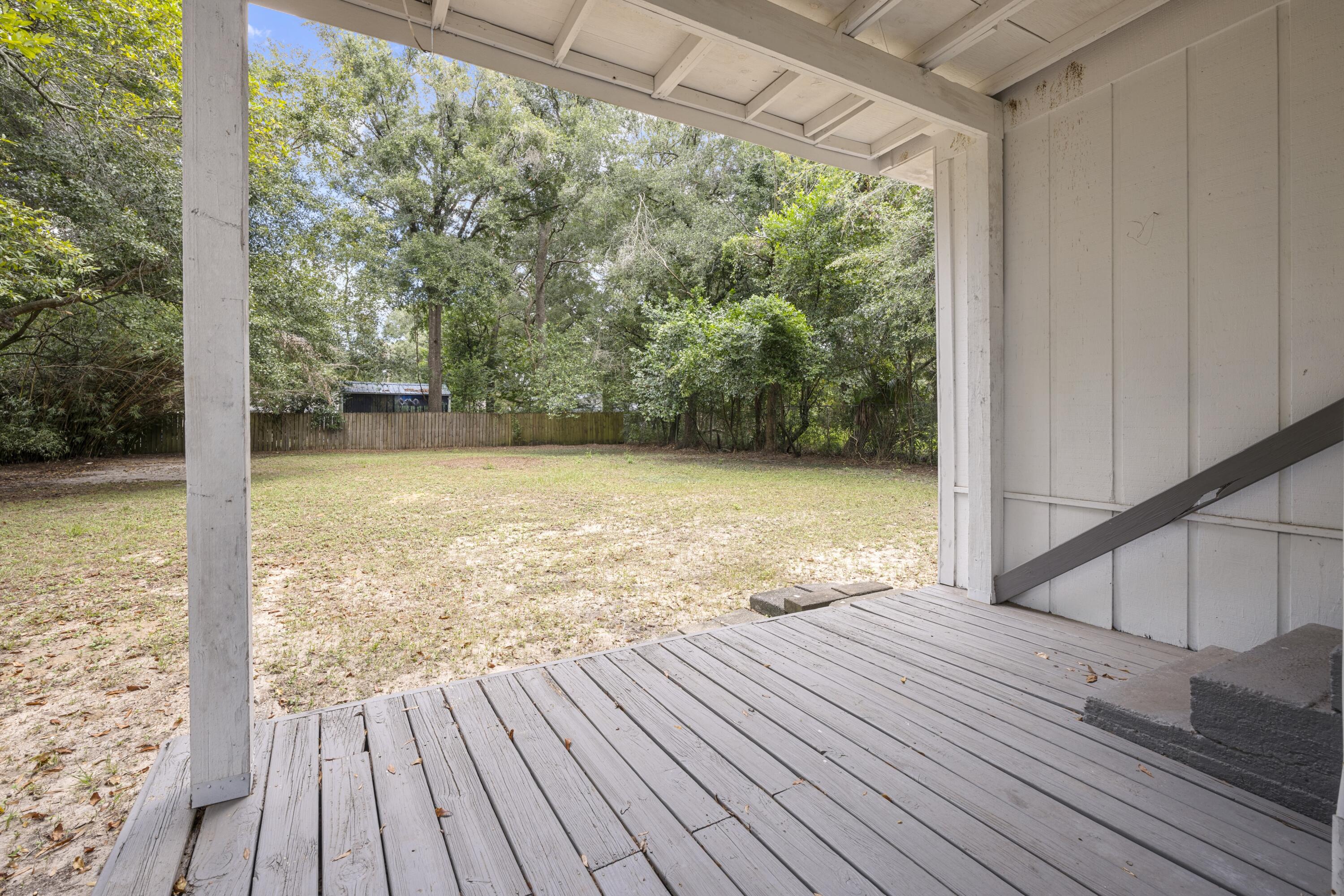 324 Dixie Street Crestview, FL 32536 - Photo 27 of 34 E79A8645