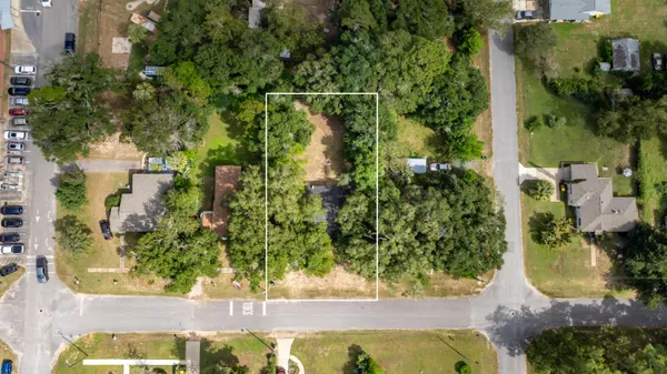 $180,000 | 324 Dixie Street, Crestview, FL 32536