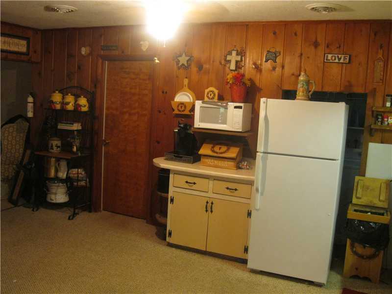 150 Doc Walker Road Parker, PA 16049 - Photo 11 of 19 Kitchen.