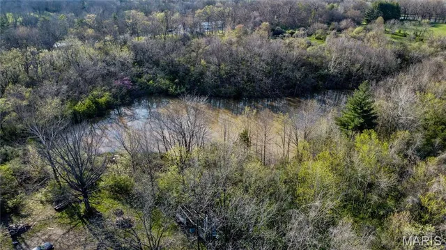 $60,000 | 3937 Torch Club Road, Alton, IL 62002