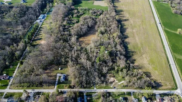 $60,000 | 3937 Torch Club Road, Alton, IL 62002