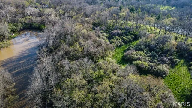 $60,000 | 3937 Torch Club Road, Alton, IL 62002