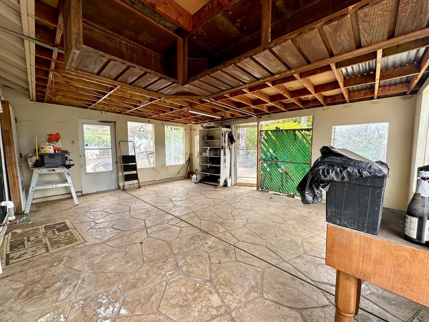 1060 Viewpointe Street Soledad, CA 93960 - Photo 10 of 11 a view of storage and utility room
