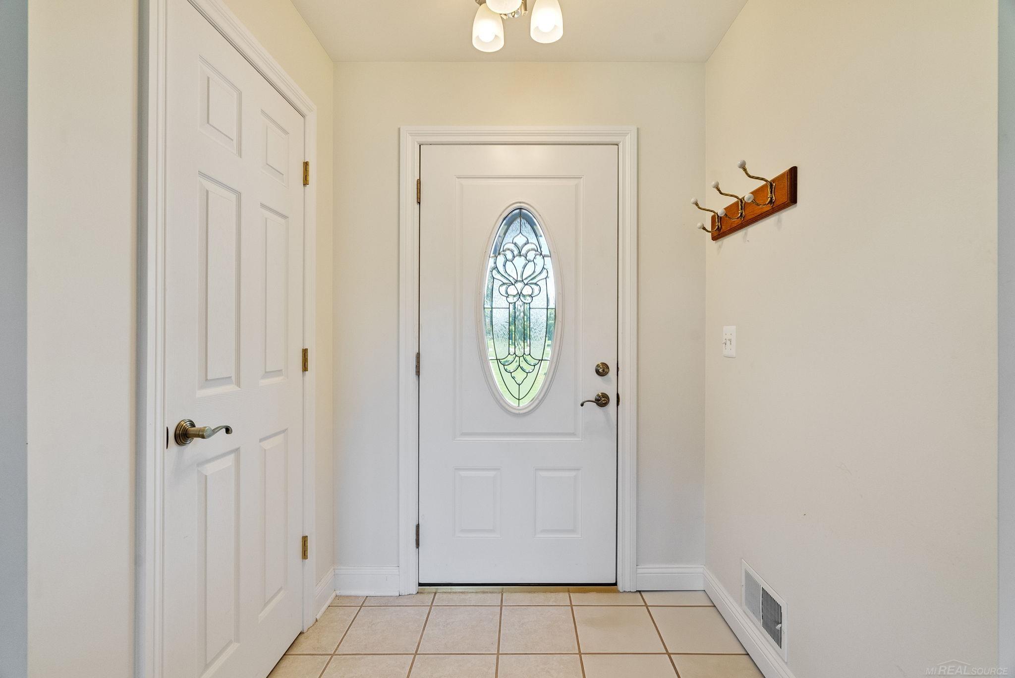 9850 Yale Road Avoca, MI 48006 - Photo 3 of 40