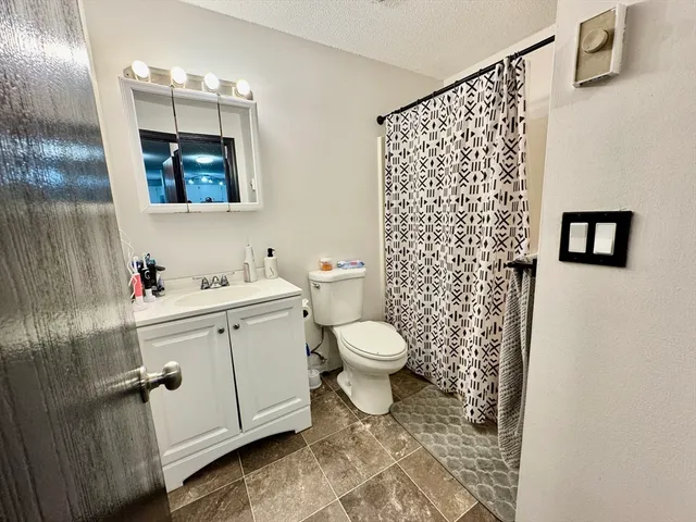 $215,000 | 80 Stanton Street, Unit 32, Worcester, MA 01605