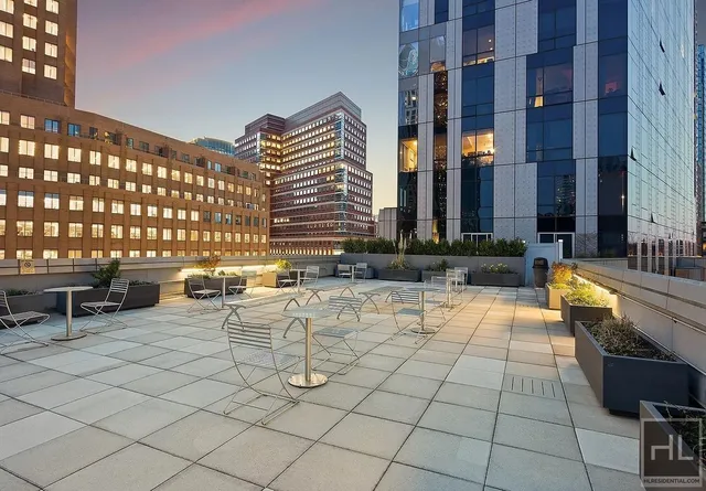 $6,400 | 150 Myrtle Avenue, Unit 3002 | Downtown Brooklyn