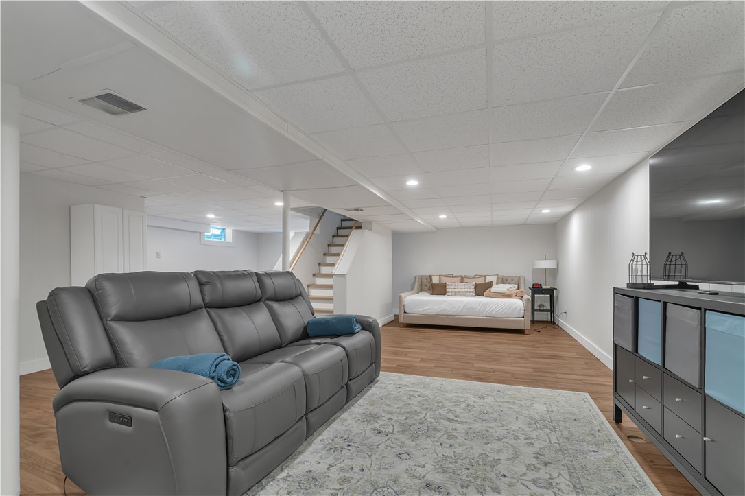 49 Ames Street Pawtucket, RI 02861 - Photo 17 of 29