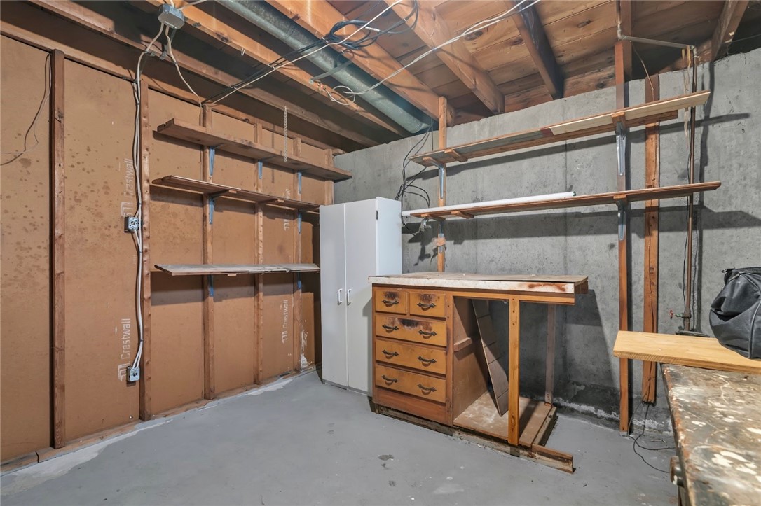 49 Ames Street Pawtucket, RI 02861 - Photo 23 of 29