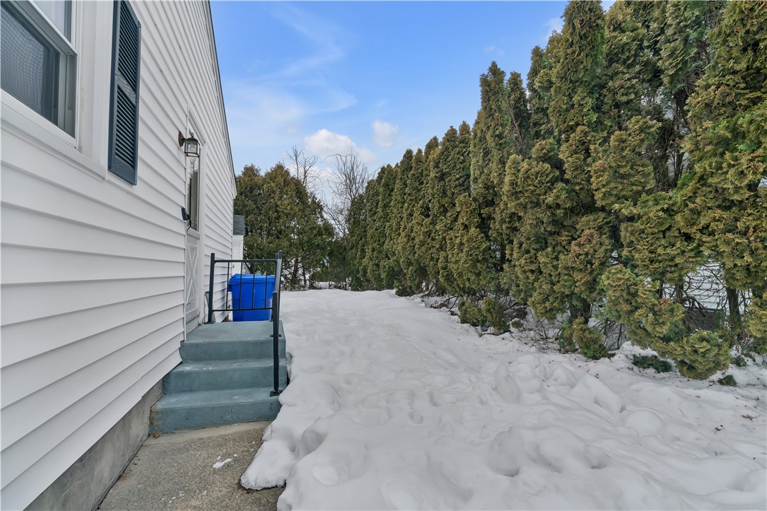 49 Ames Street Pawtucket, RI 02861 - Photo 27 of 29