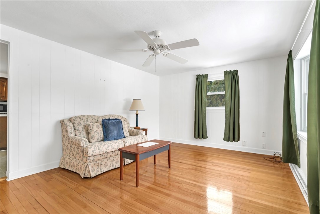 49 Ames Street Pawtucket, RI 02861 - Photo 7 of 29