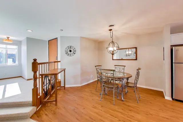 $450,000 | 9 Wildwood Court, Unit D, Williams Bay, WI 53191