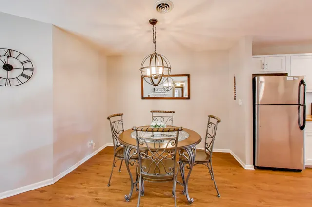 $450,000 | 9 Wildwood Court, Unit D, Williams Bay, WI 53191