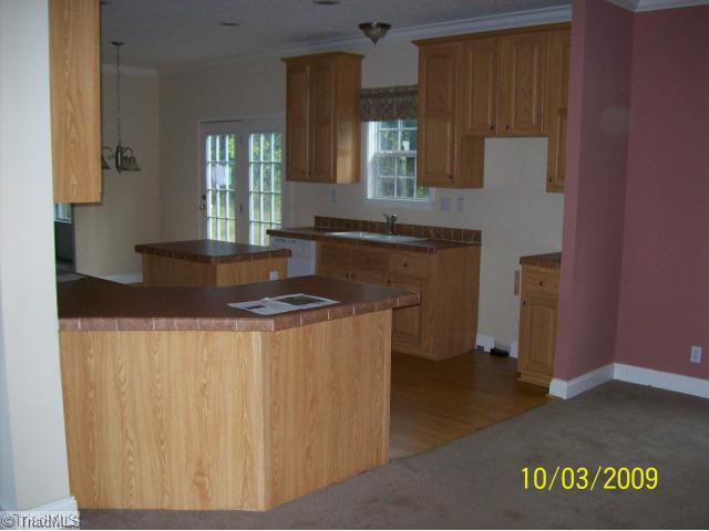 261 Dan River Road Madison, NC 27025 - Photo 7 of 14 Kitchen.