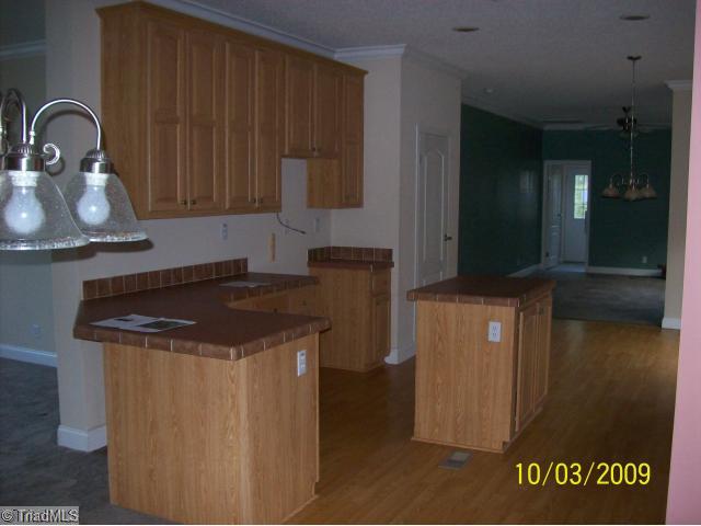 261 Dan River Road Madison, NC 27025 - Photo 8 of 14 Kitchen.