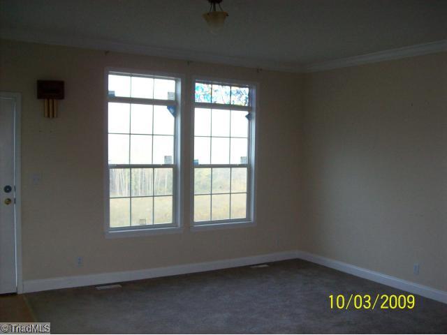 261 Dan River Road Madison, NC 27025 - Photo 10 of 14 Living Room.