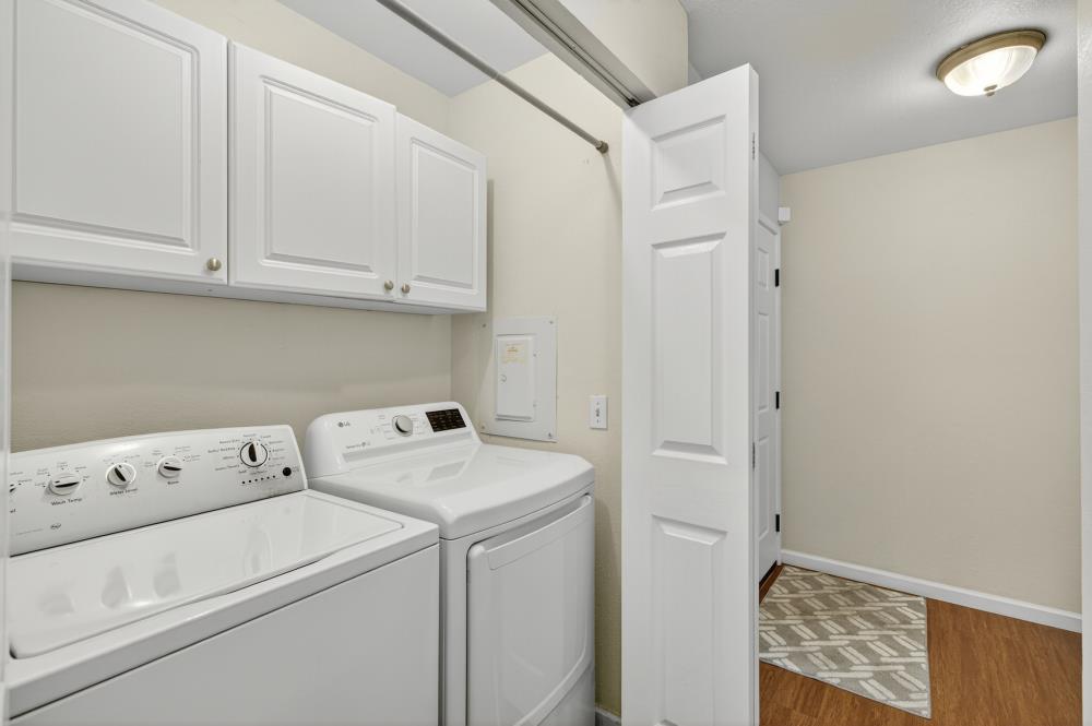 750 Lincoln Road, Unit 62 Yuba City, CA 95991 - Photo 15 of 56 a utility room with dryer and washer