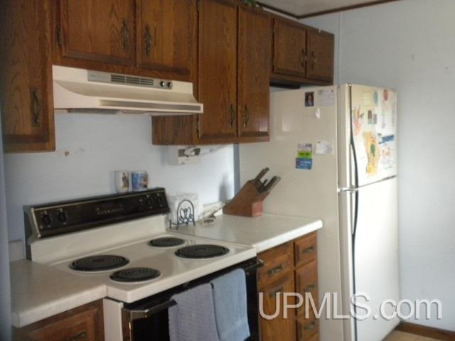 E8062 Sanders Road Bessemer, MI 49911 - Photo 3 of 34 Gallery Image 3