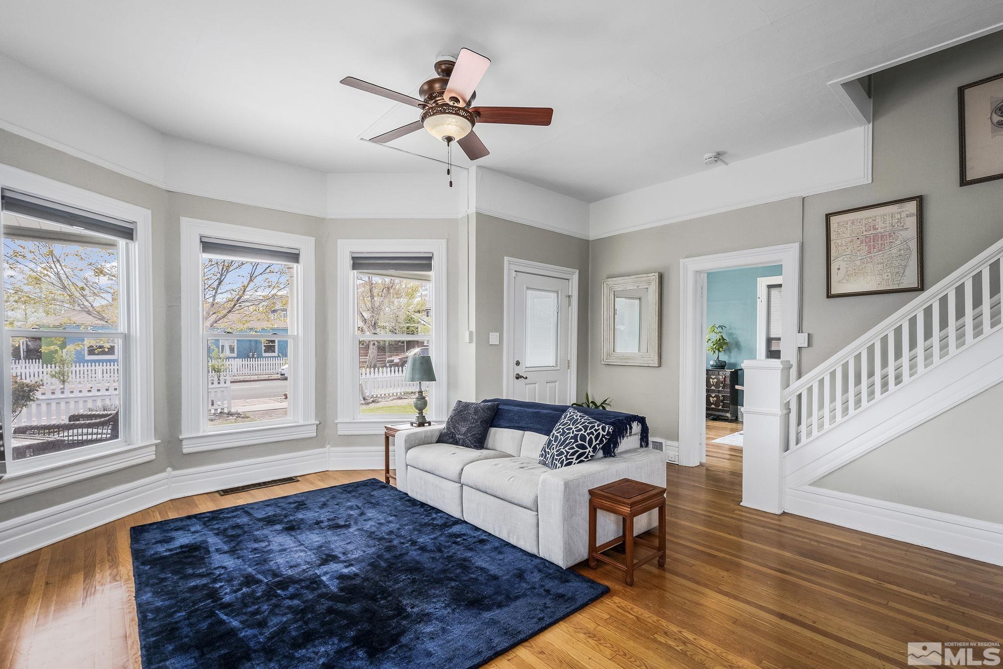 546 Sinclair Street Reno, NV 89501 - Photo 5 of 27 a living room with furniture wooden floor and window