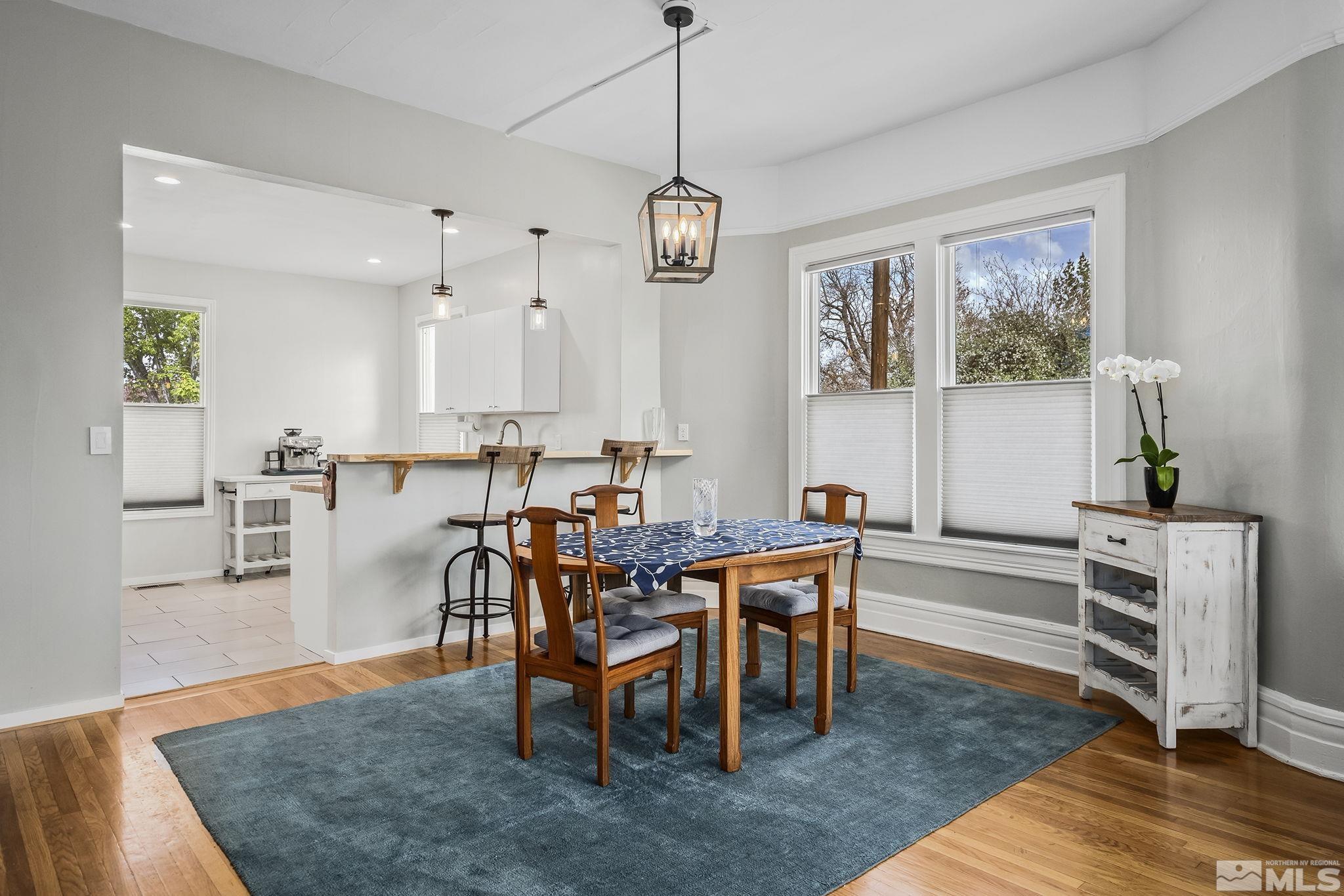 546 Sinclair Street Reno, NV 89501 - Photo 7 of 27 a view of a dining room with furniture