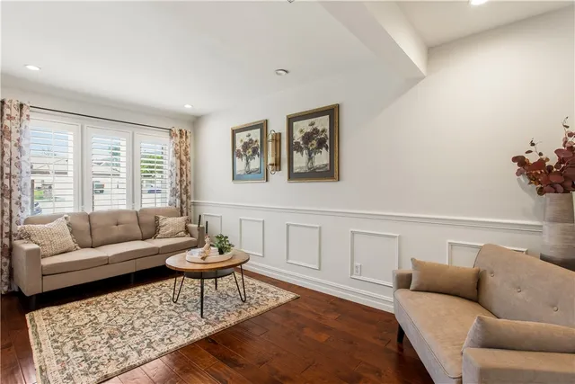 $949,900 | 2062 Havenhurst Way, Upland, CA 91784