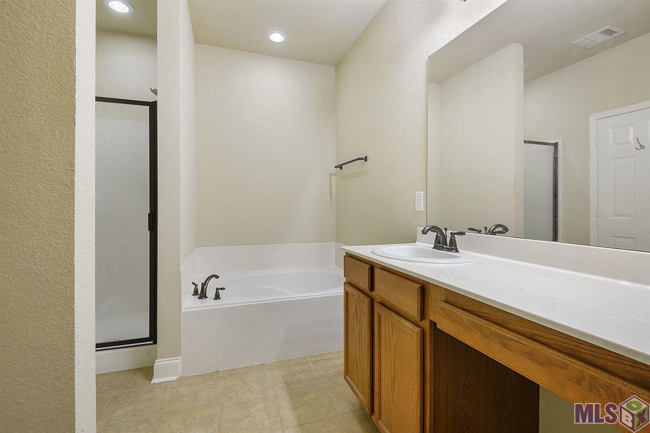 14359 Stone Gate Drive Baton Rouge, LA 70816 - Photo 5 of 9 Gallery Image 5