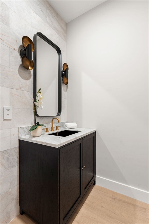 63 Oak Street, Unit A Wellesley, MA 02482 - Photo 12 of 24