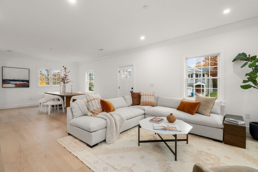 63 Oak Street, Unit A Wellesley, MA 02482 - Photo 7 of 24