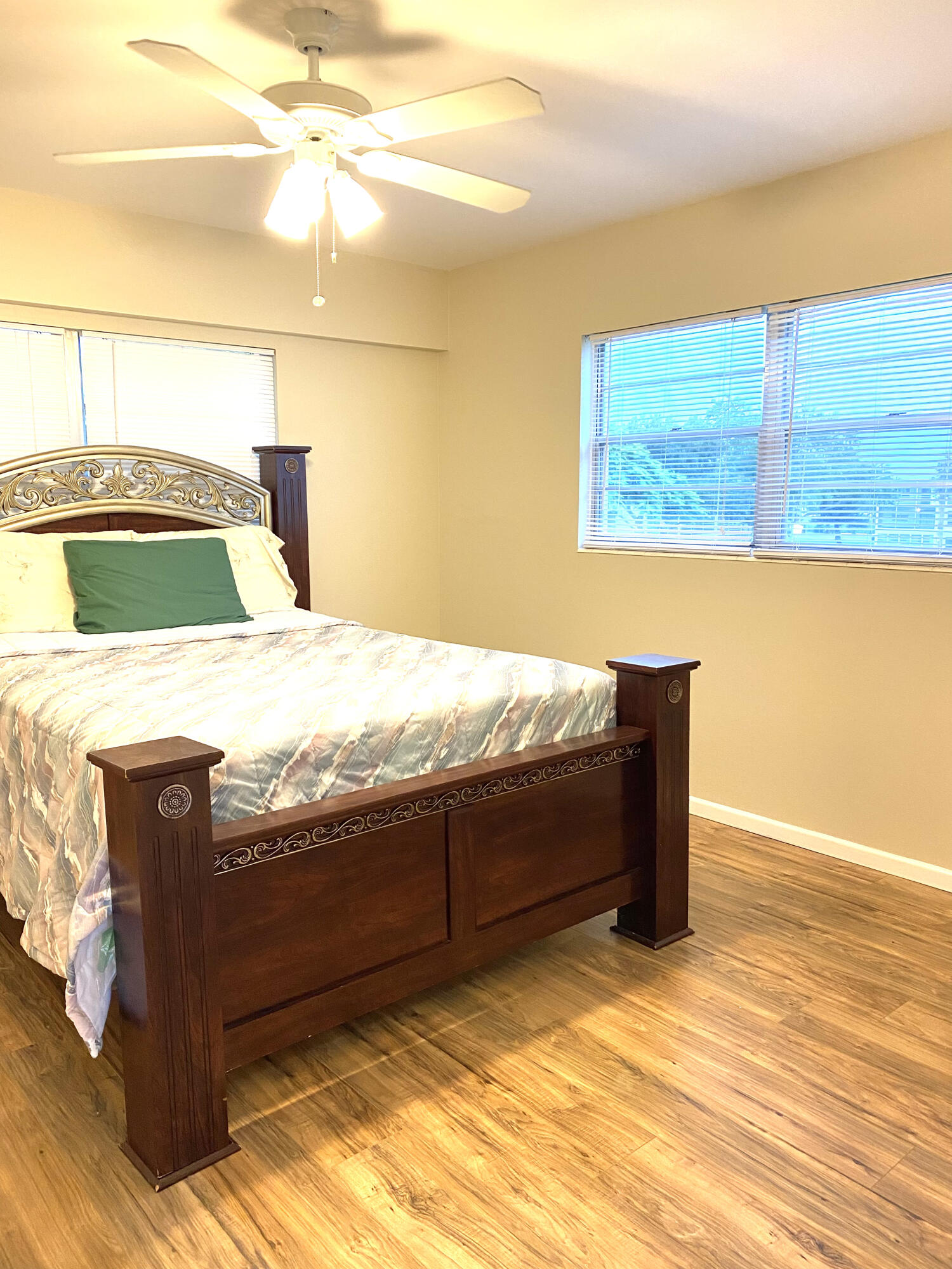 116 Dorset C, Unit 116 Boca Raton, FL 33434 - Photo 13 of 16 Bedroom 2