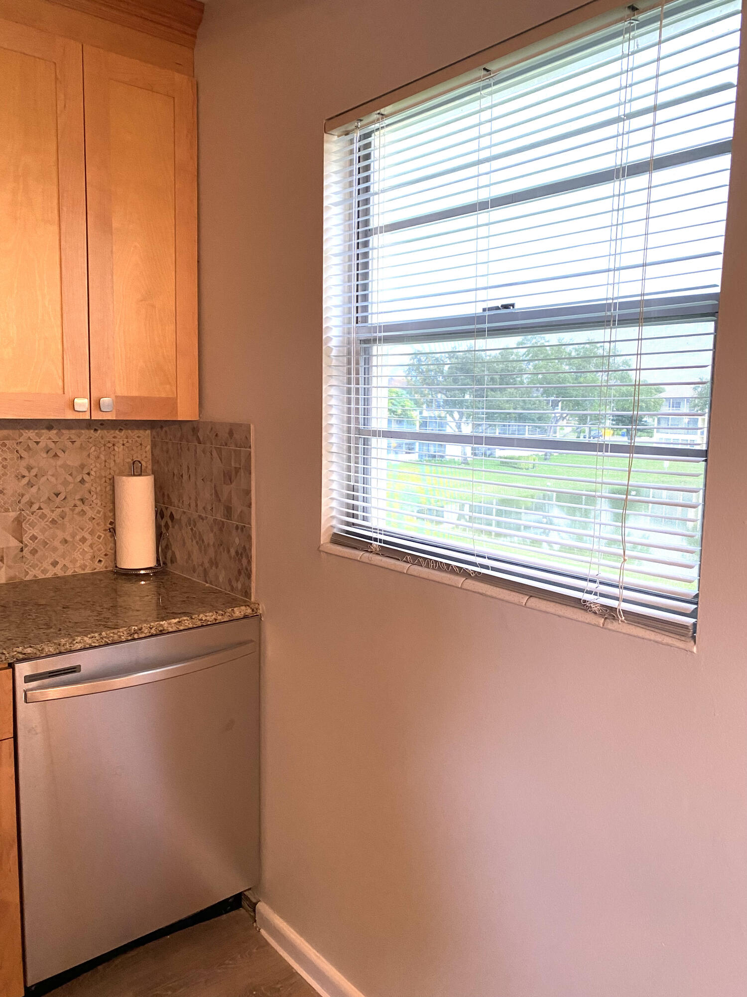 116 Dorset C, Unit 116 Boca Raton, FL 33434 - Photo 3 of 16 Kitchen