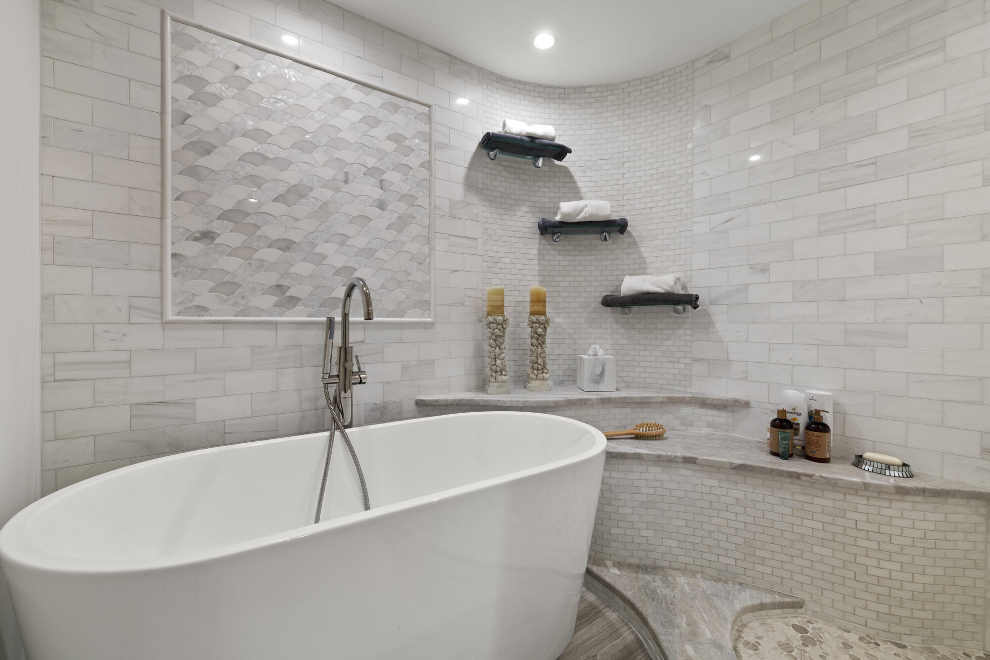 1701 Northeast Ocean Boulevard, Unit 104 Stuart, FL 34996 - Photo 20 of 45 39_0h8a1116