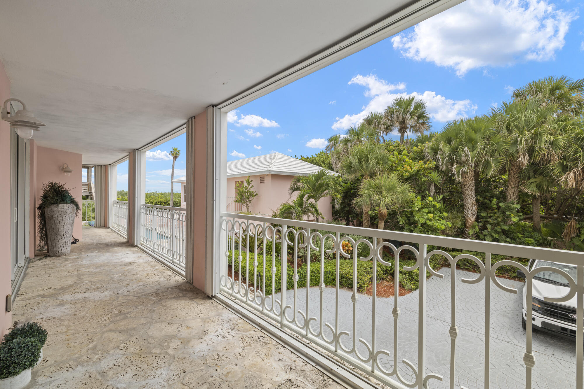 1701 Northeast Ocean Boulevard, Unit 104 Stuart, FL 34996 - Photo 26 of 45 51_0h8a1191