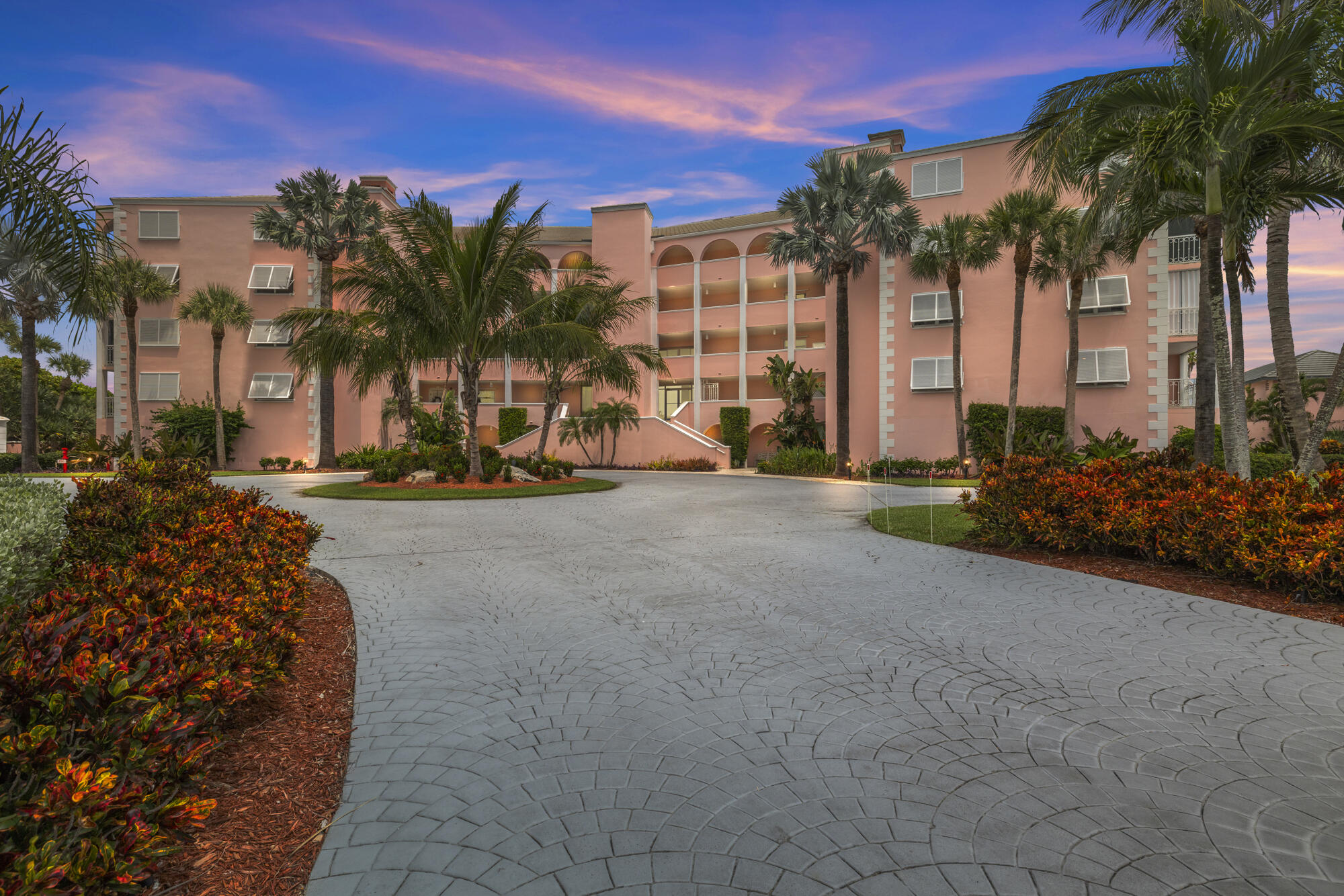 1701 Northeast Ocean Boulevard, Unit 104 Stuart, FL 34996 - Photo 44 of 45 1_0h8a1026_dte
